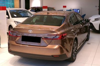 Toyota Camry Prestige 2.5 Hybrid Dynamic Force