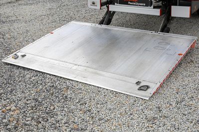 Iveco Daily 35C16 + Winda