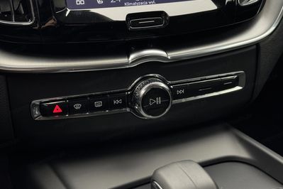 Volvo XC60 B4 B Momentum Pro aut