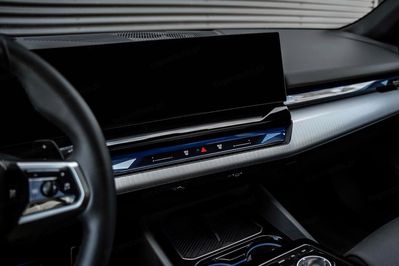 BMW Seria 5 530e xDrive M Sport