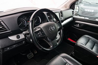 Toyota Proace Verso Long L2H1 AT