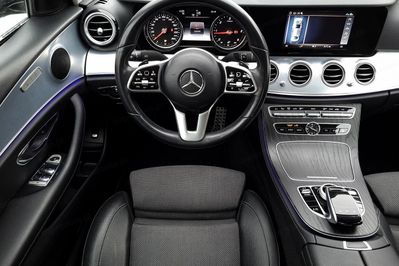 Mercedes Klasa E 220 d 4MATIC