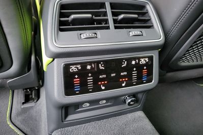 Audi A6 RS6 Avant TFSI quattro
