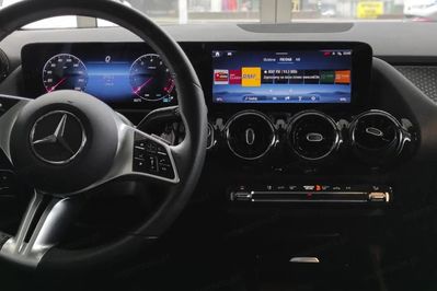 Mercedes GLA 200 7G-DCT