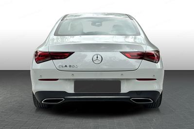 Mercedes CLA 200