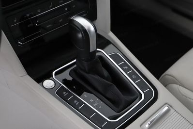 Volkswagen Passat 2.0 Tdi Elegance Dsg