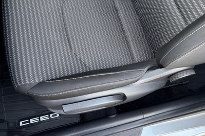 Kia Ceed M 1.5 T-GDI DCT