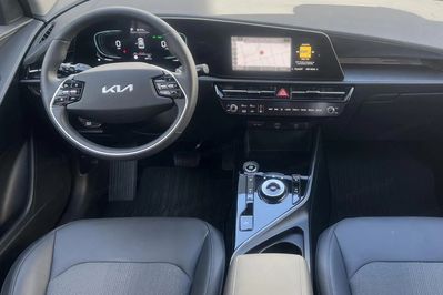 Kia Niro 1.6 GDI Hybrid L