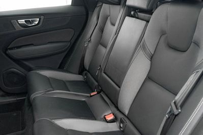 Volvo XC60 B4 B Plus Dark