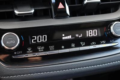 Toyota Corolla 2.0 Hybrid Style