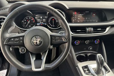 Alfa Romeo Stelvio 2.0 Turbo Sprint Q4 aut