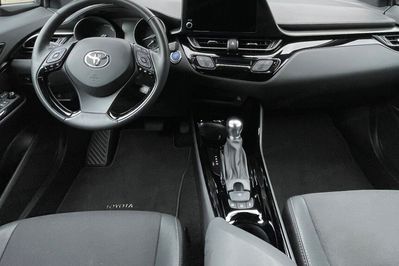 Toyota C-HR Style