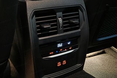 BMW Seria 3 318i M Sport aut