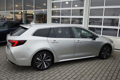 Toyota Corolla Style 1.8 Hybrid