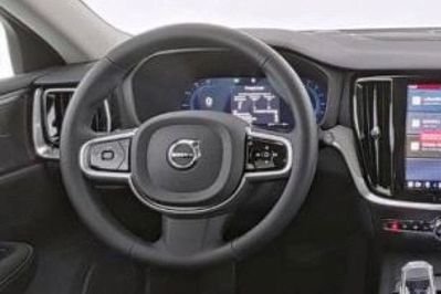 Volvo V60 B4 B Plus Dark aut