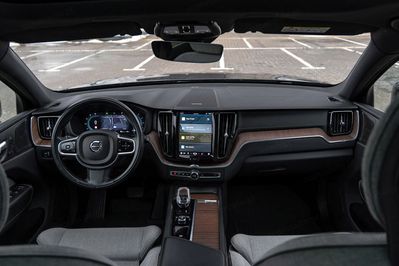 Volvo XC60 B4 D AWD Plus Bright aut