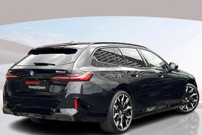 BMW Seria 5 Touring 550e xDrive M Sport