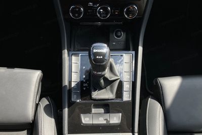 Skoda Superb 2.0 TDI SCR 4x4 L&K DSG