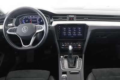 Volkswagen Passat 2.0 TDI EVO Elegance DSG