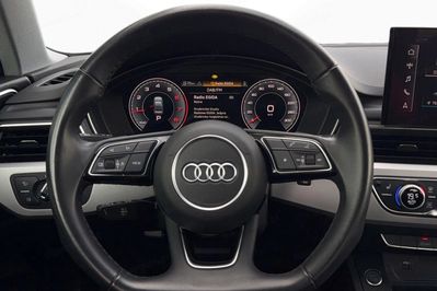 Audi A4 35 TFSI S Line
