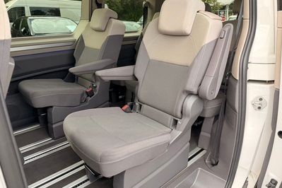 Volkswagen Multivan 2.0 Tdi L1 Life Dsg
