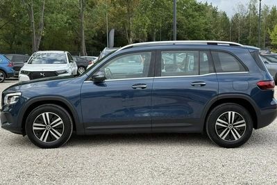 Mercedes GLB 200