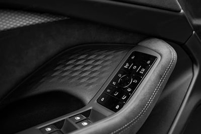 Audi A6 TDI quattro S line Avant