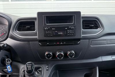 Renault Master dCi L3H2 (bryg.)