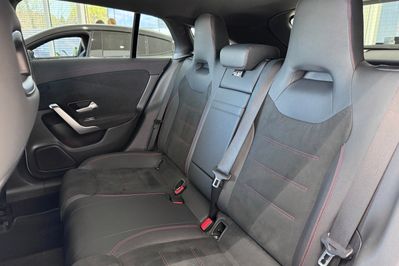 Mercedes CLA Shooting Brake 200 AMG Line