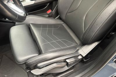 BMW Seria 2 218i Luxury Line