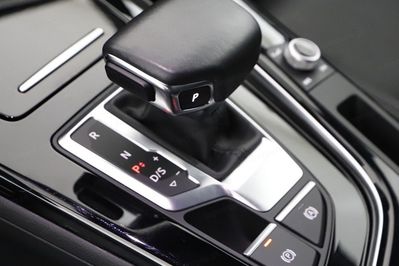 Audi A4 40 TDI mHEV S tronic