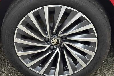 Skoda Superb L&K 2.0 TSI DSG