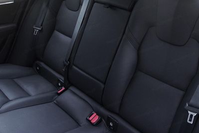 Volvo V90 T6 AWD Plug-In Hybrid Core
