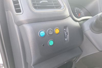 Renault Master Autolaweta Pomoc Drogowa