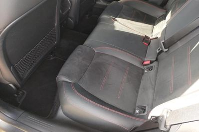 Mercedes CLA 200 AMG Line 7G-DCT