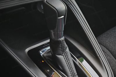 Honda HR-V 1.5 i-MMD Elegance CVT