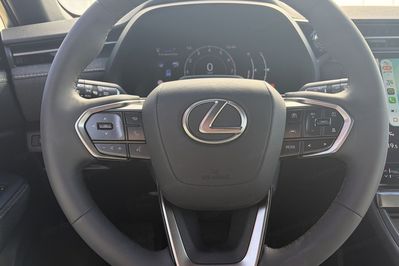Lexus LBX 1.5 Hybrid