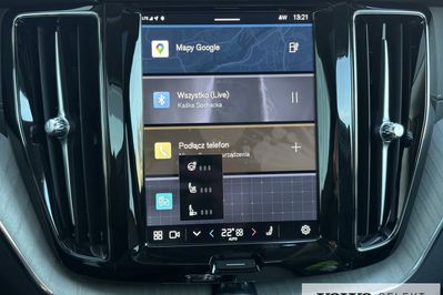 Volvo XC60 T6 Plug-In Hybrid AWD Ultra Bright aut