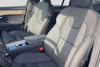 Volvo XC90 B5 B AWD Plus Bright 7os aut