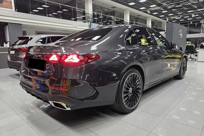Mercedes Klasa E 220 d 4-Matic AMG