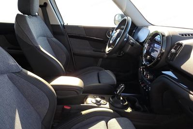 Mini Countryman Cooper ALL4 Trim aut