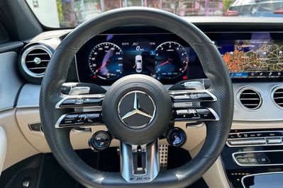 Mercedes Klasa E 53 AMG 4MATIC+