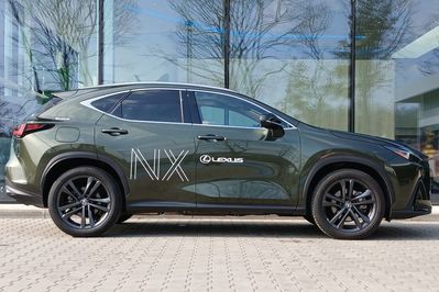 Lexus NX 450h+ Prestige AWD