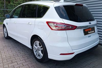 Ford S-MAX 2.5 Hybrid Titanium Cvt
