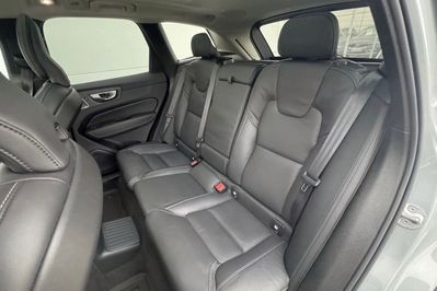 Volvo XC60 T6 Plug-In Hybrid AWD Ultra Dark aut