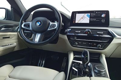 BMW Seria 6 640i mHEV sport-aut