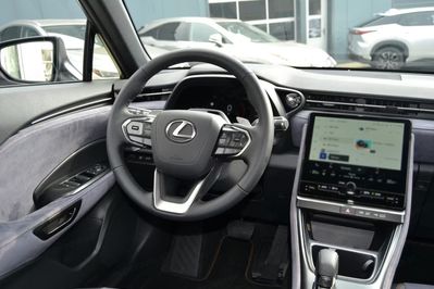 Lexus LBX Cool 1.5 Hybrid