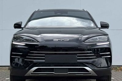 BYD Seal U DM-i  Design AWD
