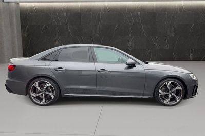 Audi A4 35 TFSI mHEV S Line