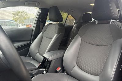 Toyota Corolla Executive 1.8 Hybrid